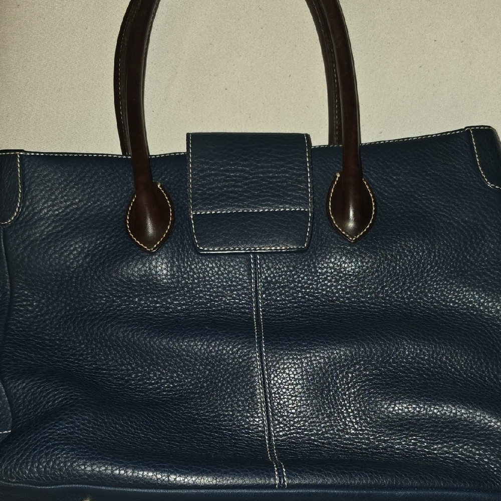 Elegant Dooney & Bourke Navy Blue Leather Tote Bag - Picture 3 of 7